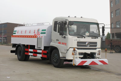 程力威牌CLW5161GQXD4型清洗車