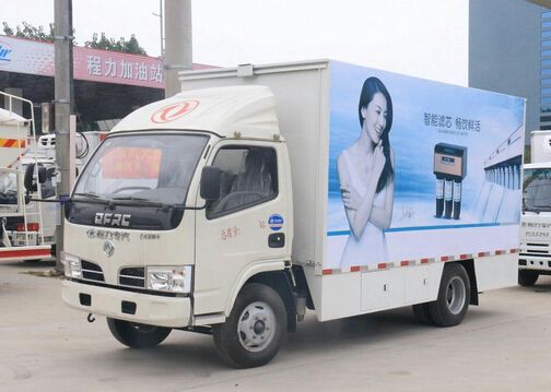 東風(fēng)多利卡36平米流動(dòng)舞臺(tái)車