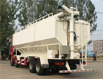 福田歐曼20噸散裝飼料車