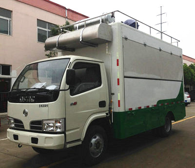 東風小型廂長4.2米家政餐車