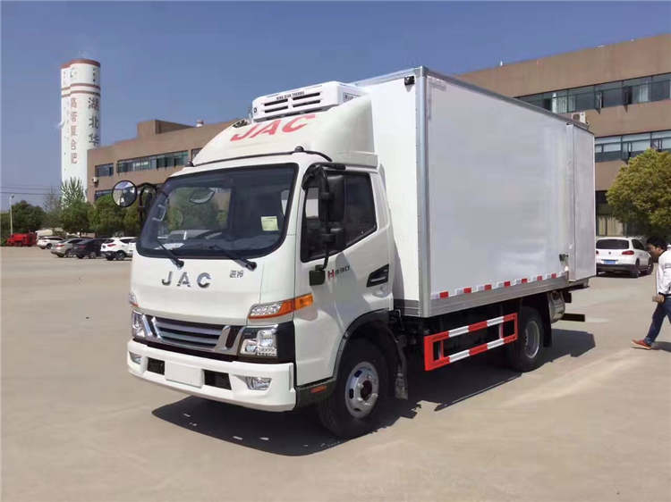 江淮駿鈴新款藍(lán)牌冷藏車