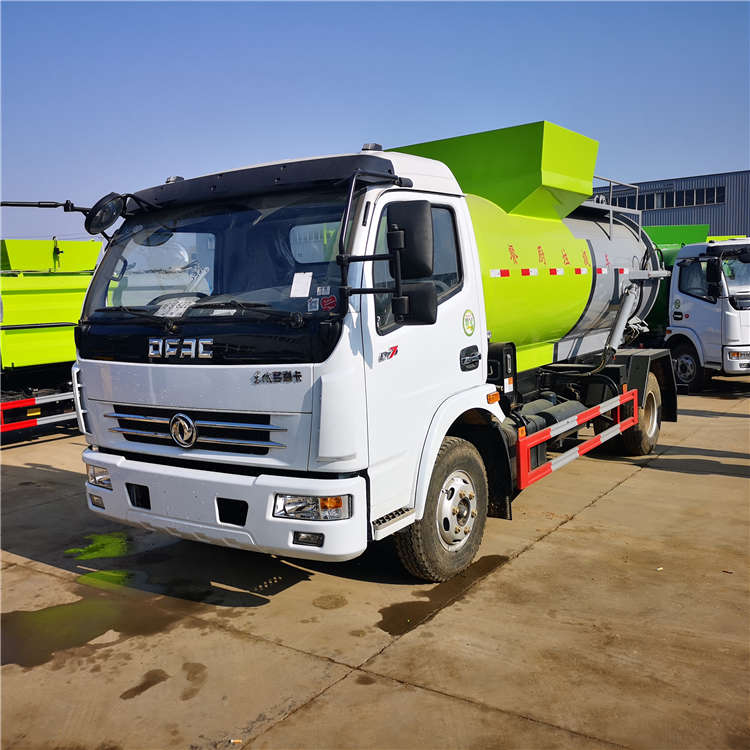 東風(fēng)大多利卡6-7方餐廚垃圾車