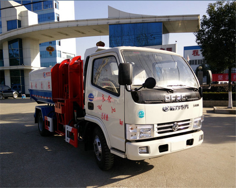 東風(fēng)5方掛桶垃圾車(chē)