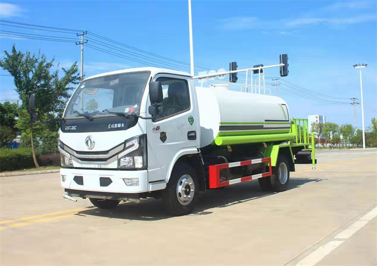 東風5噸灑水車/5方綠化灑水車